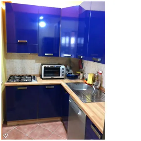 شقة With 2 Bedrooms In With Enclosed Garden And Wifi 300 M From The Beach